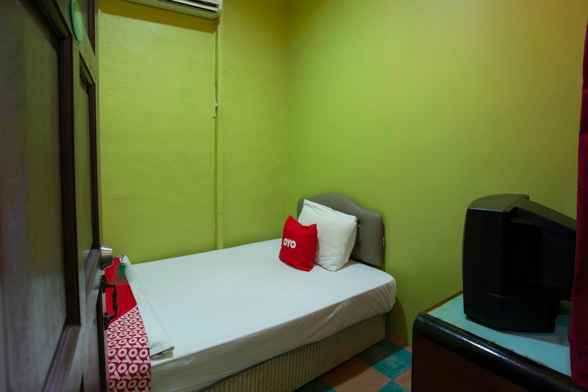 Spot On 90137 Casavilla Hotel Pudu Kuala Lumpur Luaran gambar