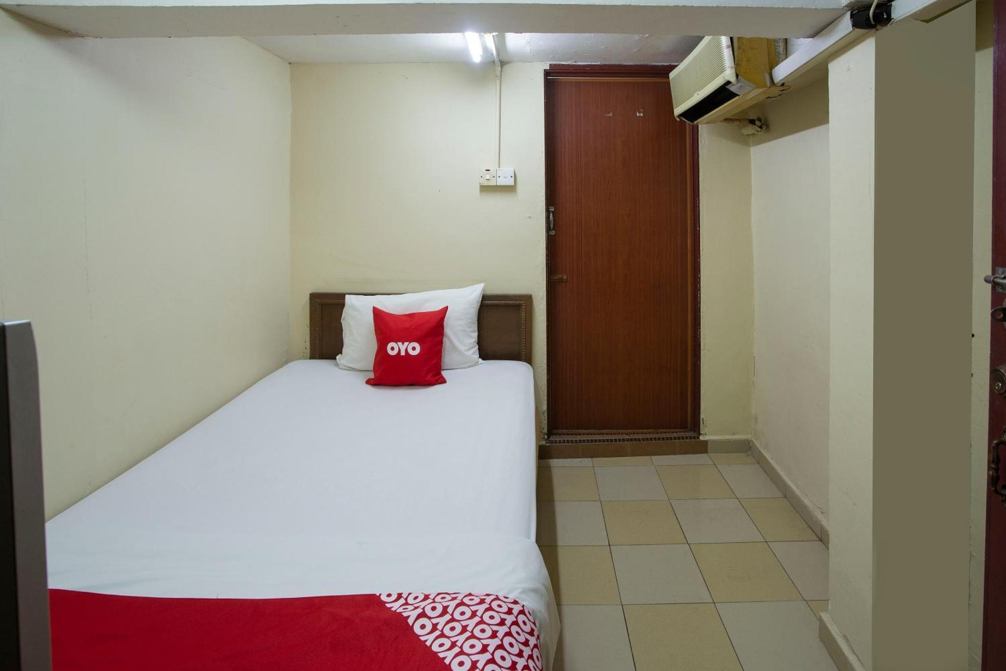 Spot On 90137 Casavilla Hotel Pudu Kuala Lumpur Luaran gambar