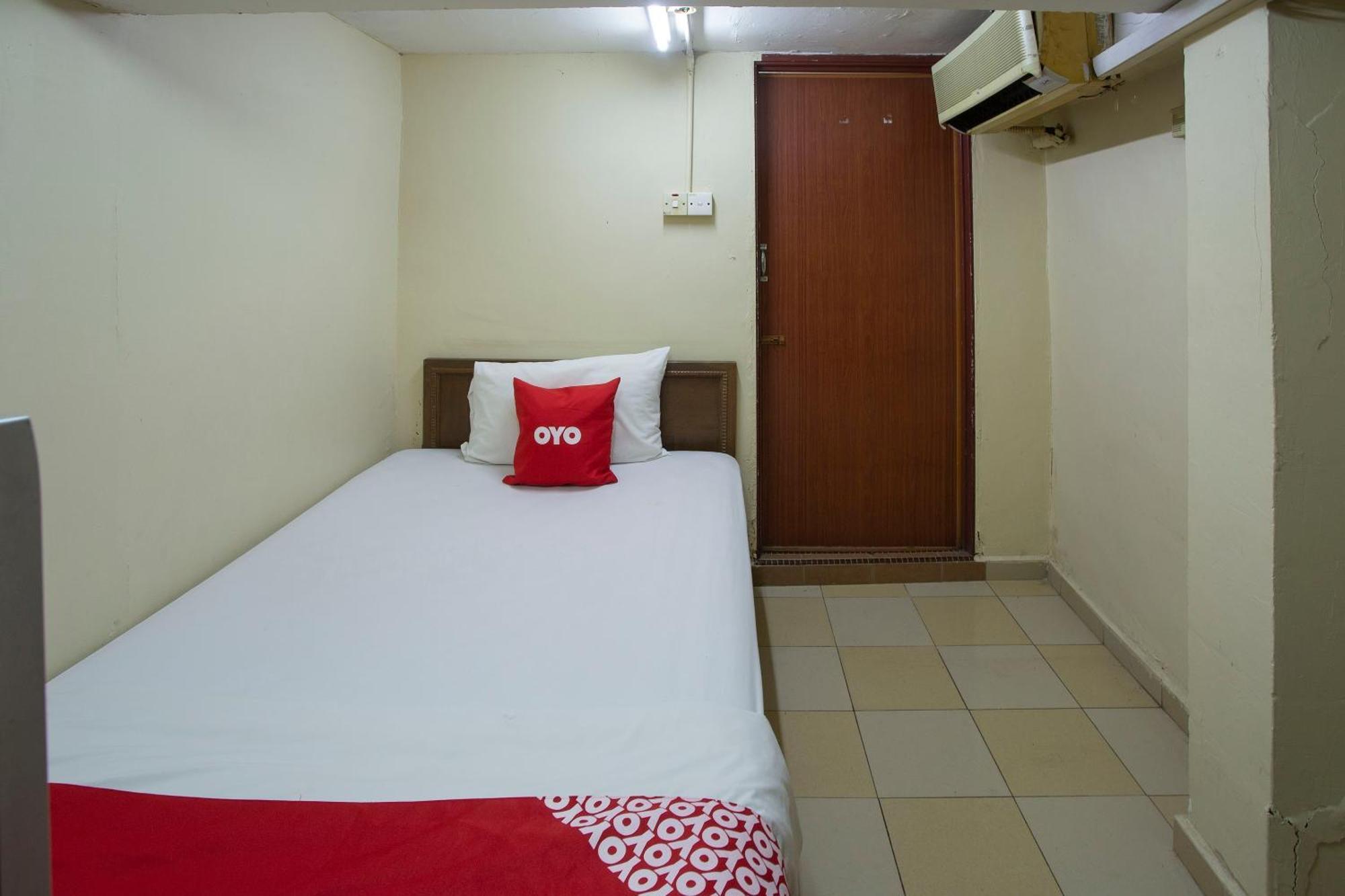 Spot On 90137 Casavilla Hotel Pudu Kuala Lumpur Luaran gambar
